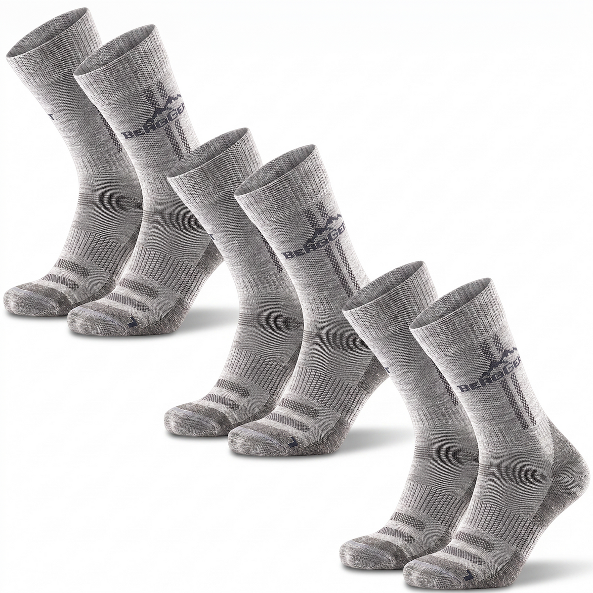 Drei Paar hellgraue Merino Wandersocken Explorer Pro mit BERGGEIST-Logo vor weißem Hintergrund